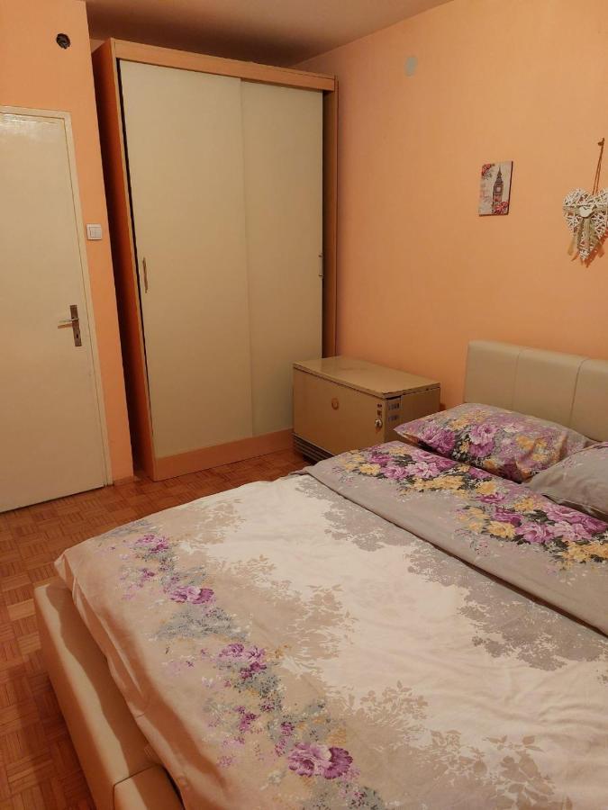 Apartman Una Kruševac Exteriér fotografie